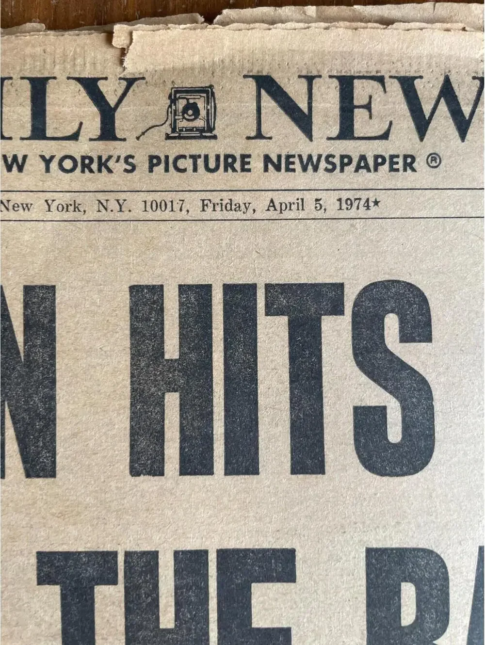 Aaron Hits 714 Ties The Babe Daily News Newspaper Apr 5 1974